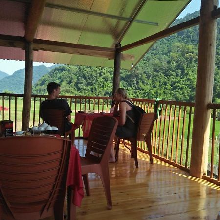 Tran Xuan Homestay Ba Be Village Exteriör bild