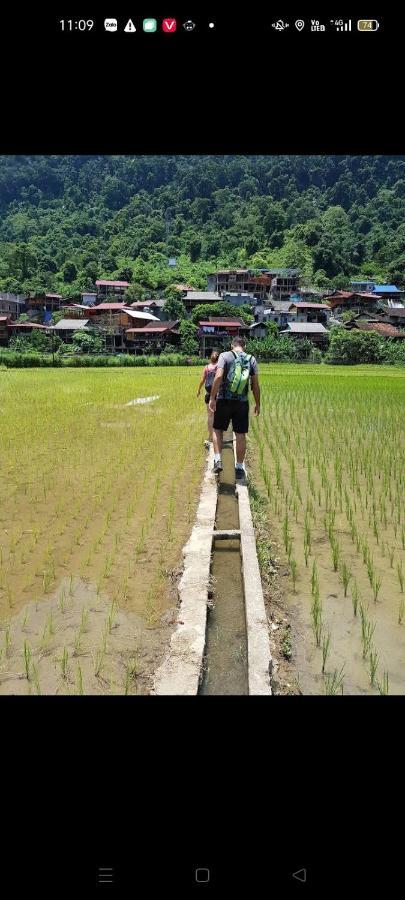 Tran Xuan Homestay Ba Be Village Exteriör bild