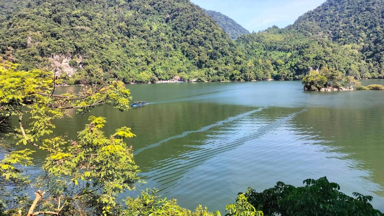 Tran Xuan Homestay Ba Be Village Exteriör bild
