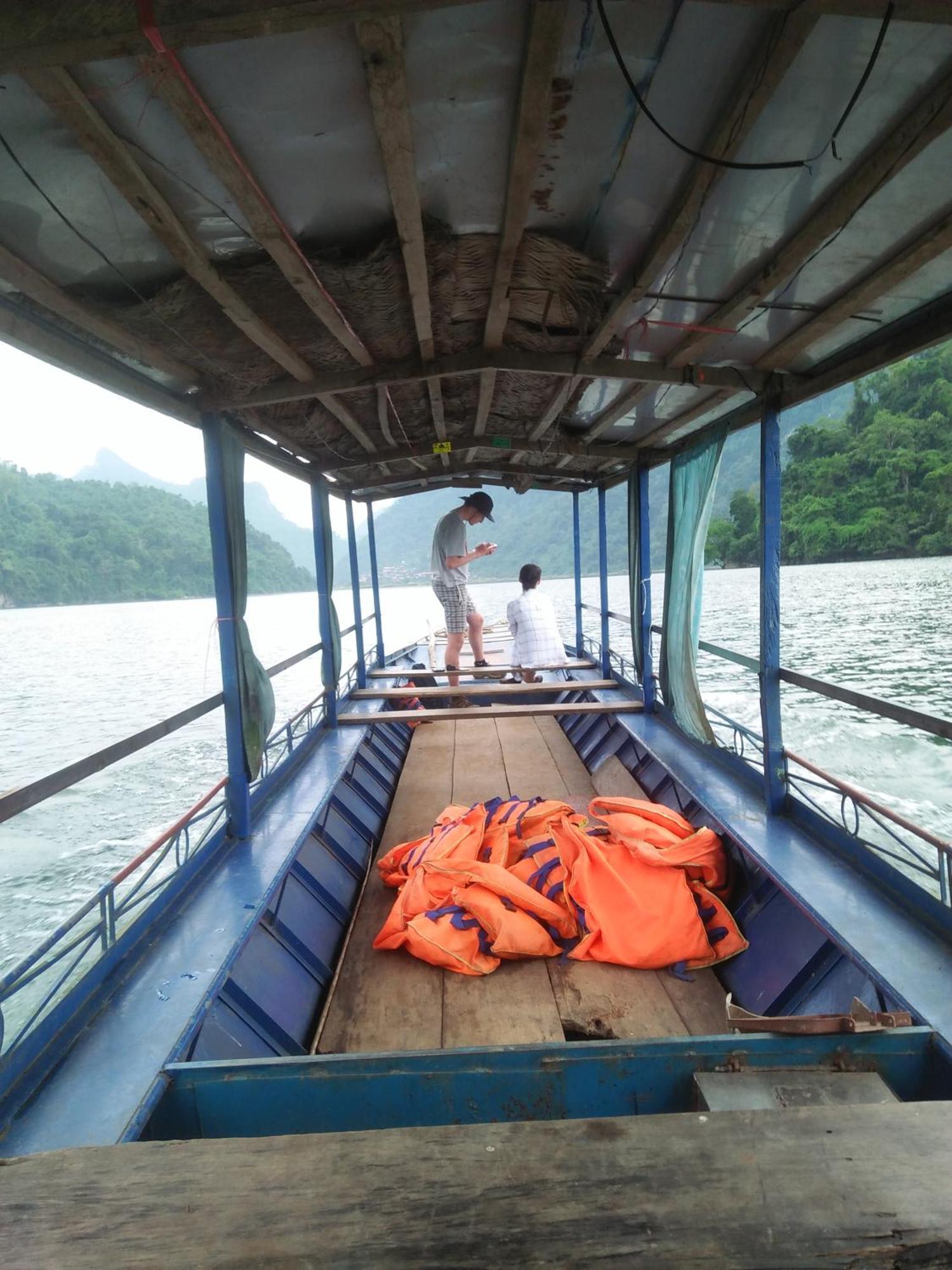 Tran Xuan Homestay Ba Be Village Rum bild