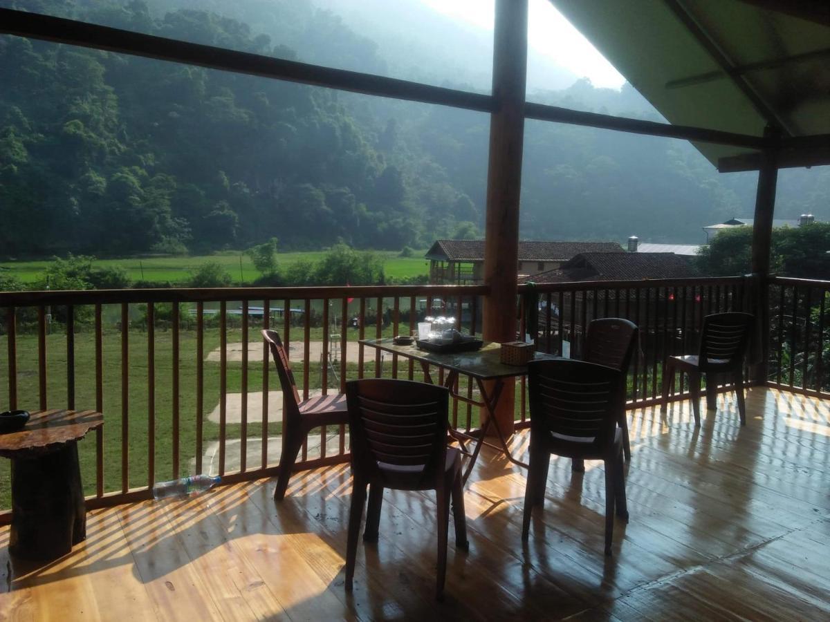 Tran Xuan Homestay Ba Be Village Exteriör bild